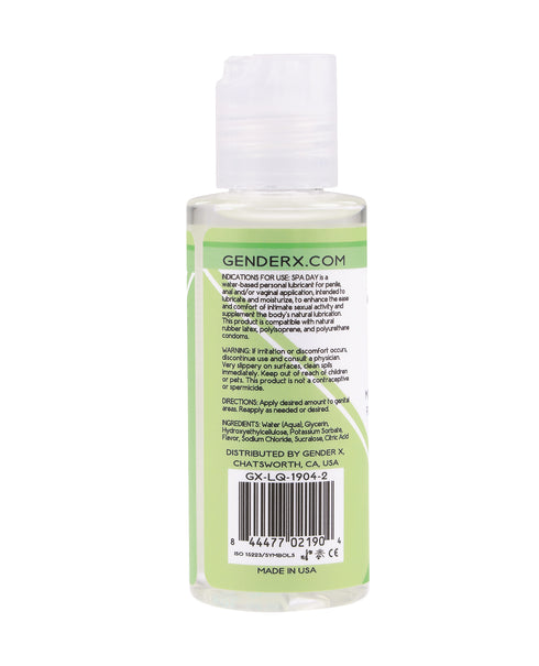 Día de spa con lubricante con sabor Gender X